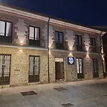 Apartamentos Turisticos Avila Puerta Del Mariscal 1-1
